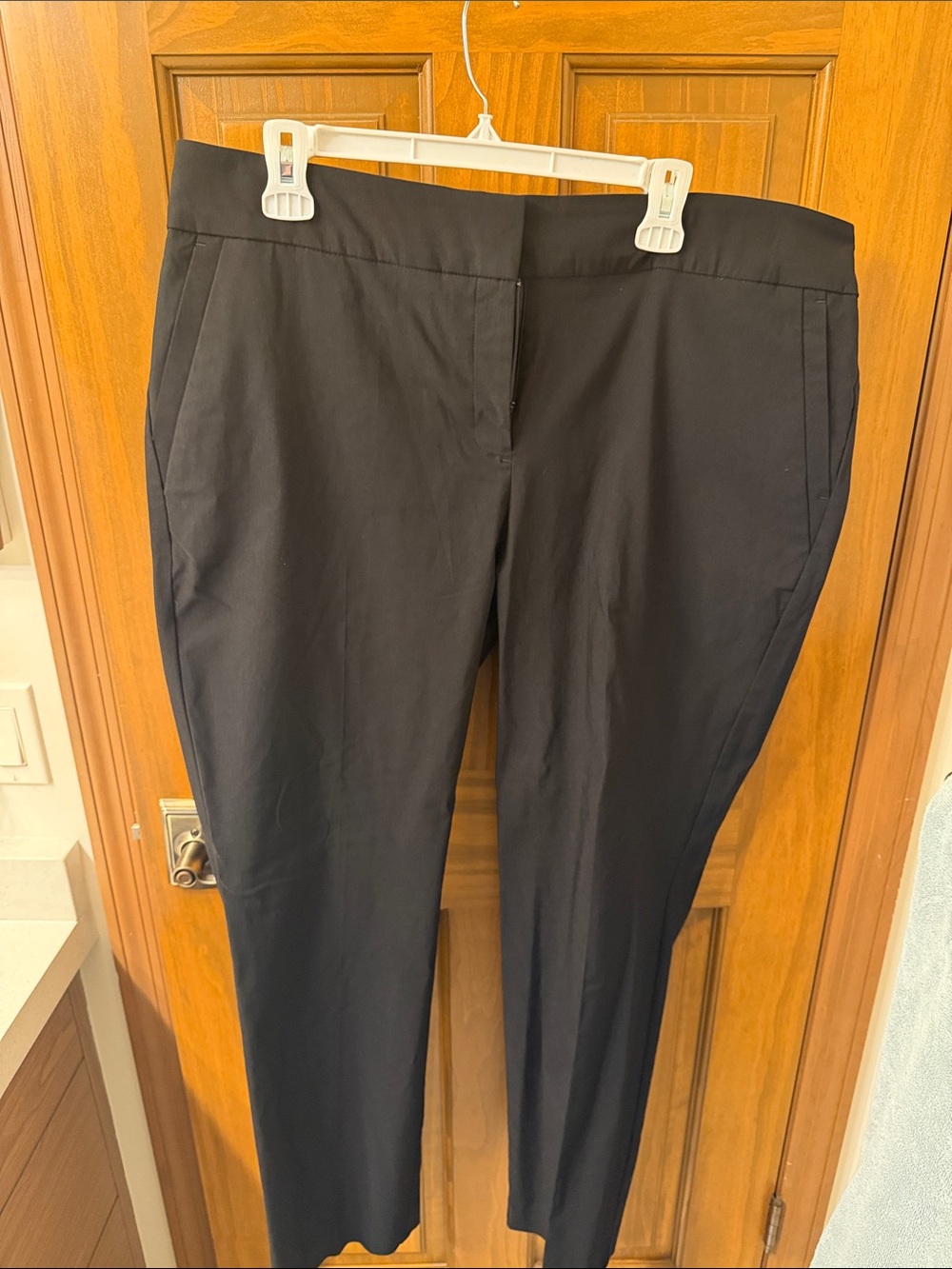 18 Counterparts women’s Black Women's Tailored Pants
